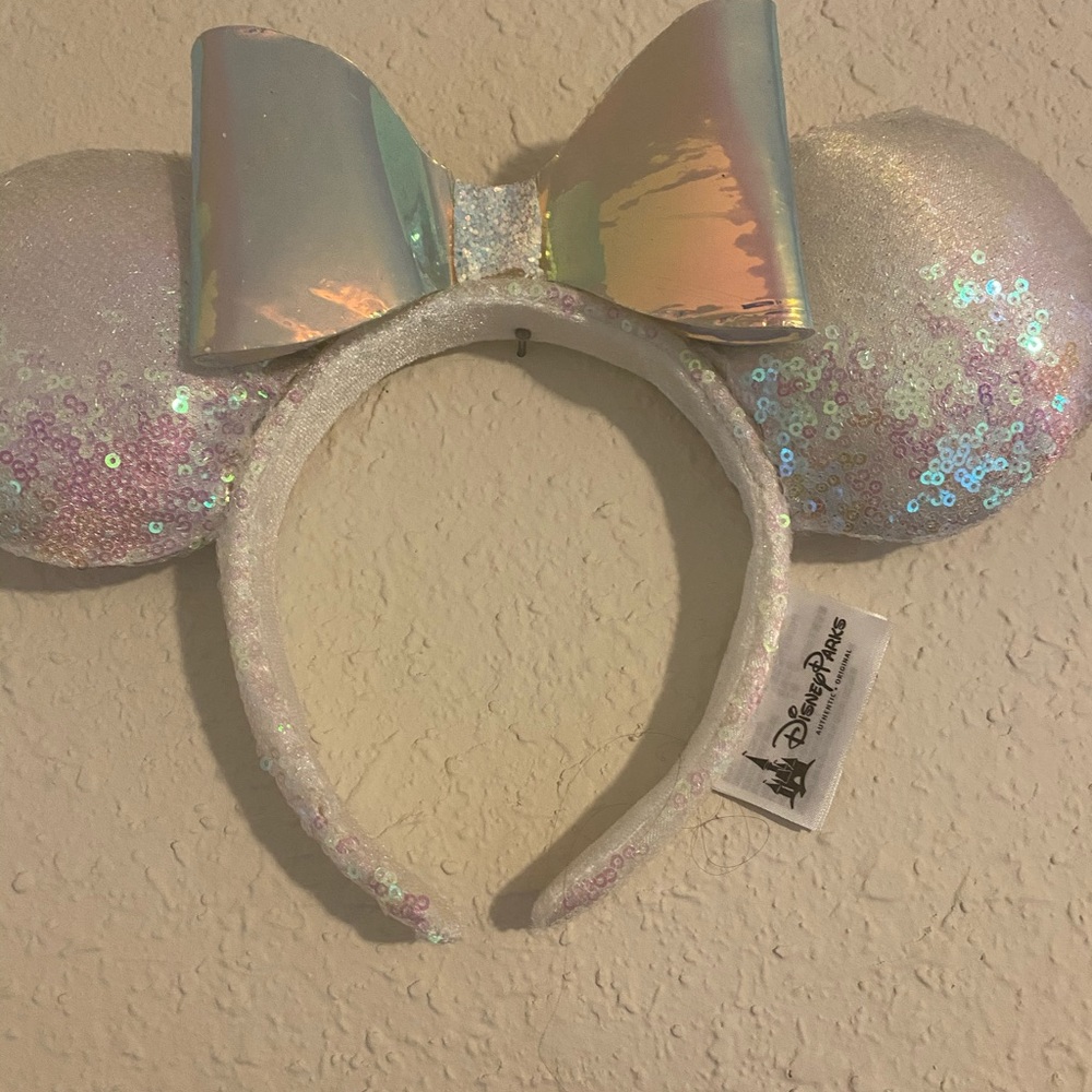 Authentic iradescent minnie mouse ears